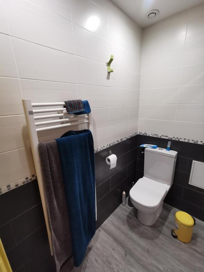 Chambre Privative Dans Ferme Renovee A 7Mn De Perigueux Champcevinel Exterior photo
